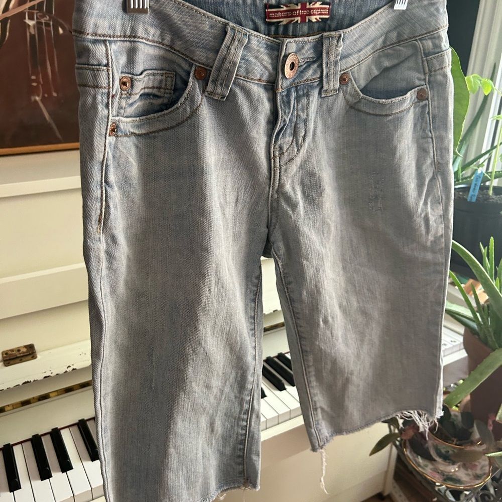Makers of True Originals Light Blue Jean Shorts - Picture 8 of 16